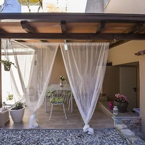 With Garden And Free Parking Croatie
