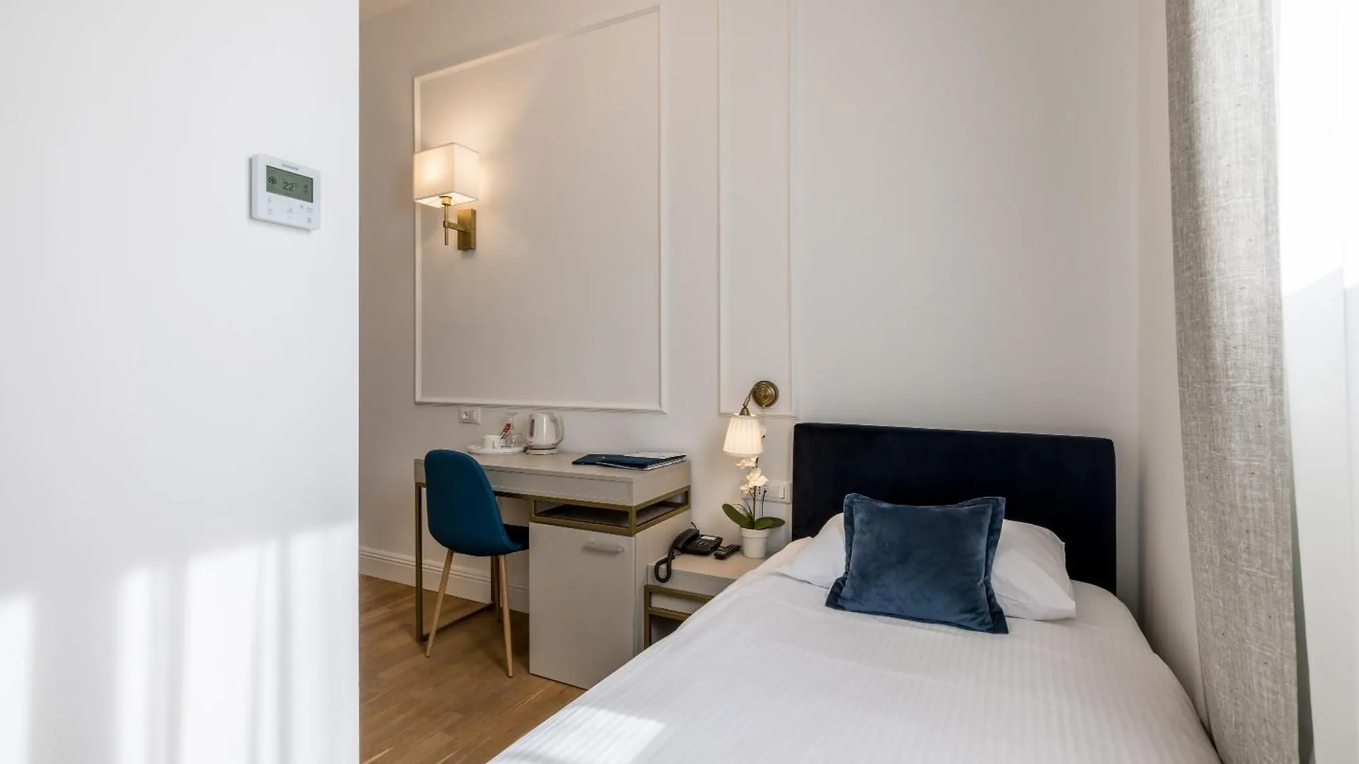 Art Hotel Split 4*,